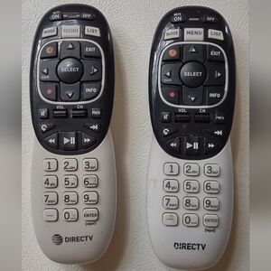 DIRECTV Lot Of 2 RC73 IR/RF Universal  Remote Control
